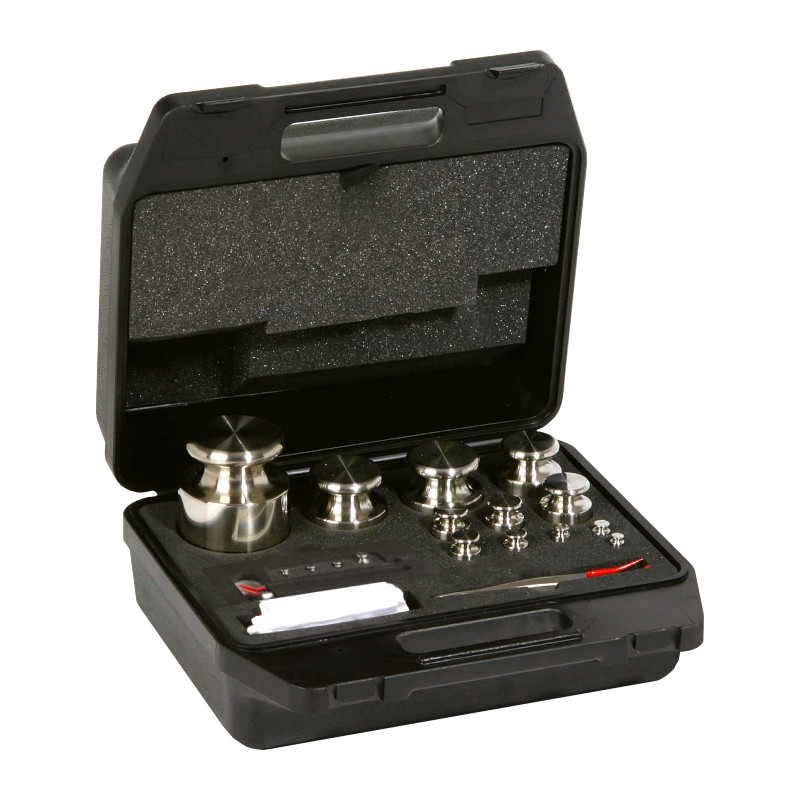 Cilíndrico con cámara de ajuste, juego (1 g - 5 kg), caja de plástico