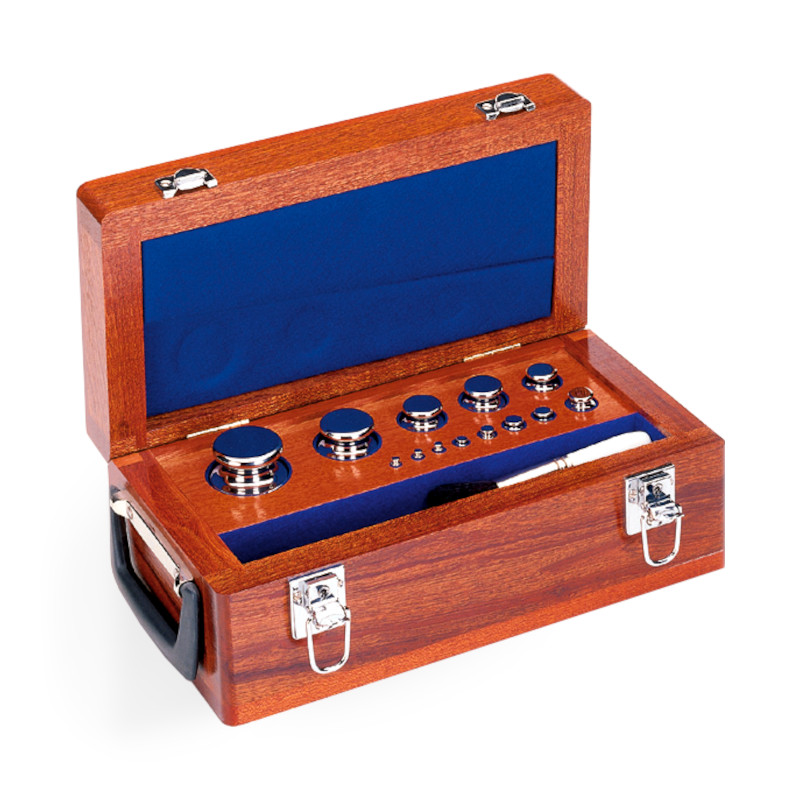 Cilíndrico, juego (1 g - 2 kg), caja de madera