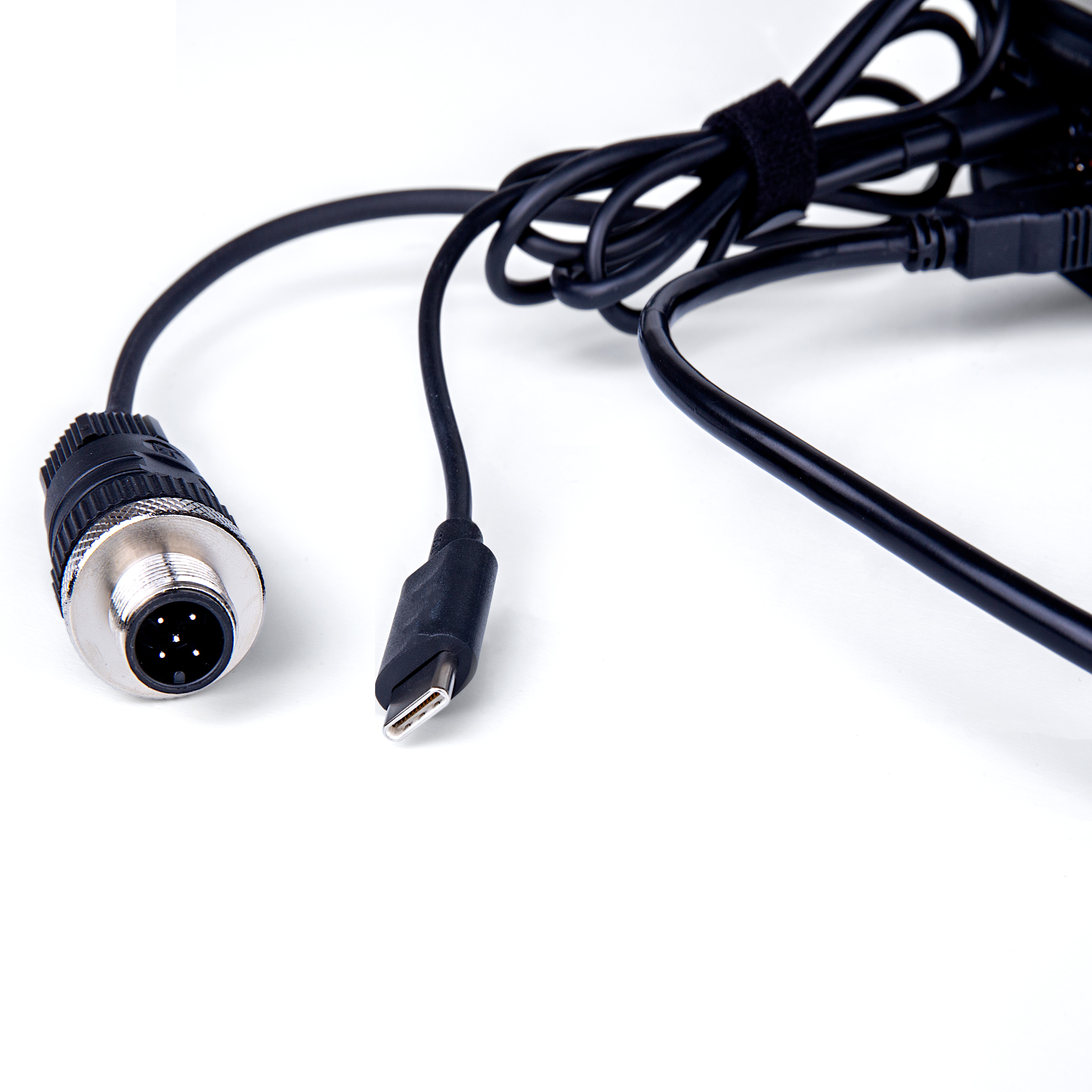 El banco de energía ZR-04/2 (Powerbank)